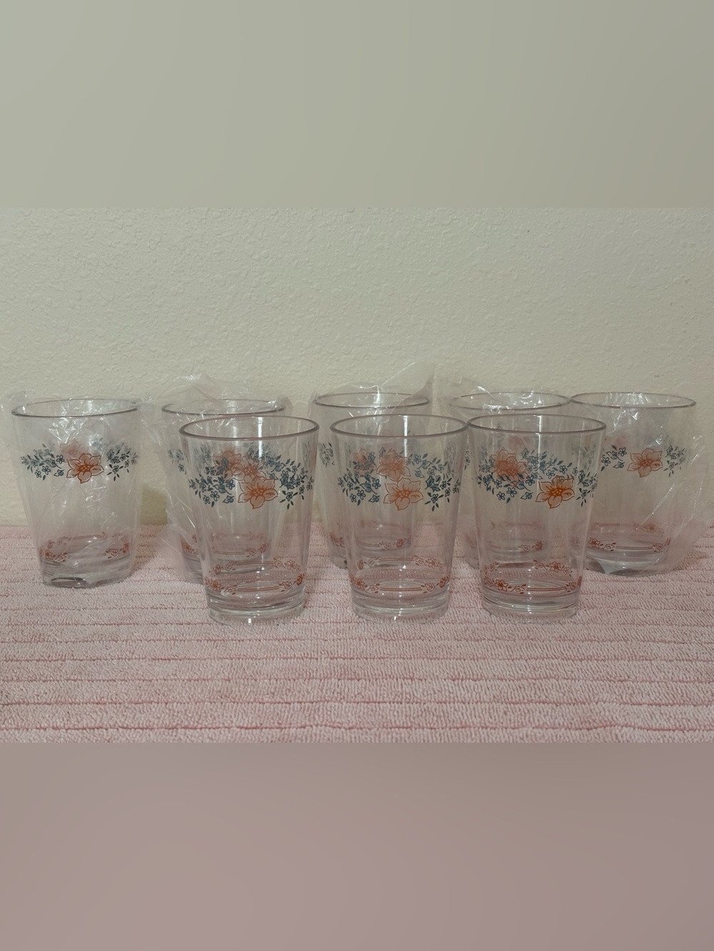 New set of 8 CORELLE  Apricot Grove  juice 8  oz Acrylic Drinkware